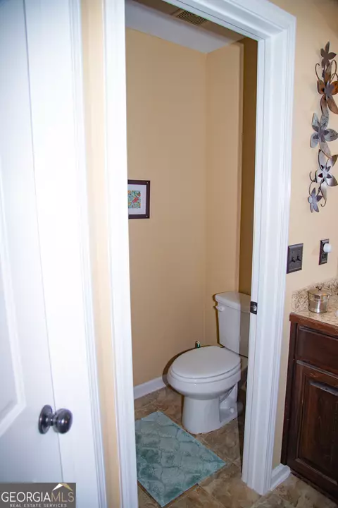 Bath - 149 Bridle Path, Griffin, GA 30224 photo 5 of 5