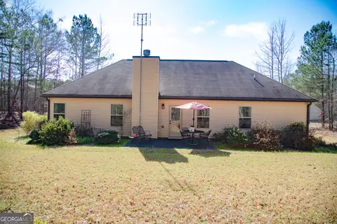 Exterior - 149 Bridle Path, Griffin, GA 30224 photo 8 of 9