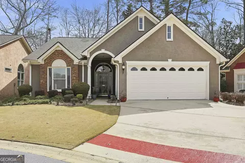 207 Masters Dr S, Peachtree City, GA 30269