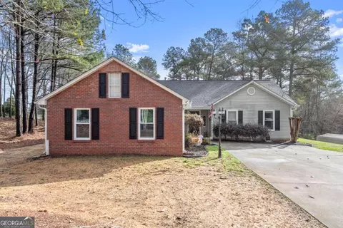 4705 Bullock Bridge Rd, Loganville, GA 30052