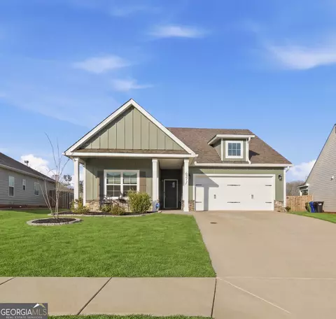6877 Omaha Dr, Midland, GA 31820