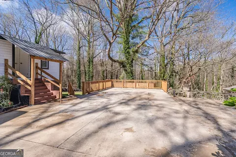Exterior - 1203 E Ridge Rd, Gainesville, GA 30501 photo 5 of 11