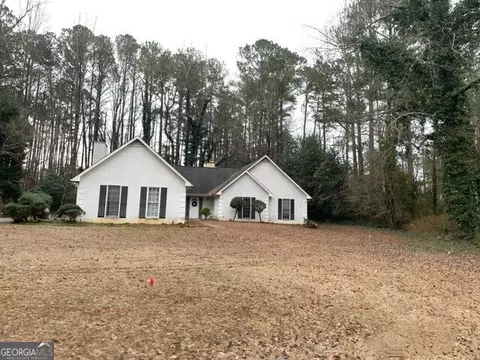 1253 Grindenwald Dr, Jonesboro, GA 30238