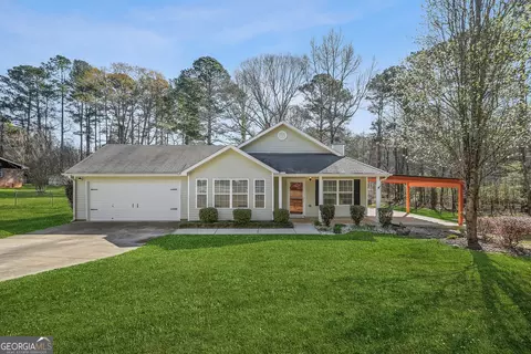 150 Vaughn Dr, Fayetteville, GA 30214
