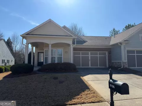 6106 Longleaf Dr, Hoschton, GA 30548