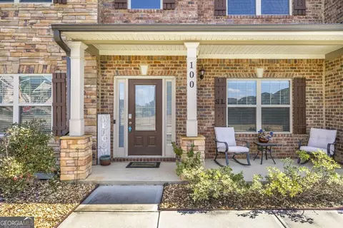Exterior - 100 Cedar Leaf Trl, Bonaire, GA 31005 photo 5 of 10