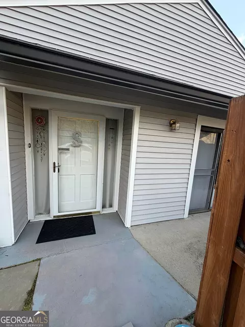 321 Twiggs Cor, Peachtree City, GA 30269