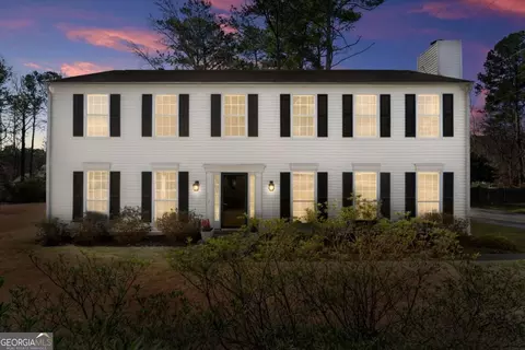 2878 Clearbrook Dr NE, Marietta, GA 30068