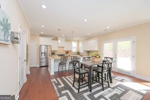 Dining - 414 Lakeview Way, Lagrange, GA 30241 photo 2 of 2