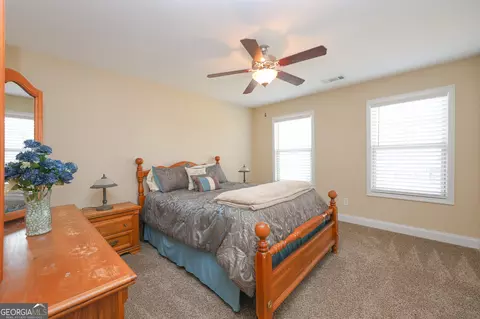 Bedroom - 414 Lakeview Way, Lagrange, GA 30241 photo 6 of 6