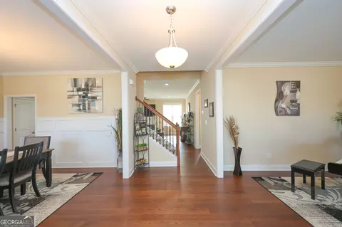 Entry Way - 414 Lakeview Way, Lagrange, GA 30241 photo 3 of 11