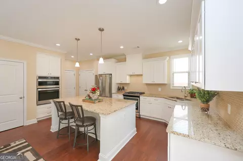 Kitchen - 414 Lakeview Way, Lagrange, GA 30241 photo 1 of 6