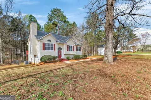 Exterior - 224 Stillwater Ct, Hampton, GA 30228 photo 4 of 4