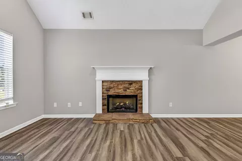 Living - 224 Stillwater Ct, Hampton, GA 30228 photo 3 of 4