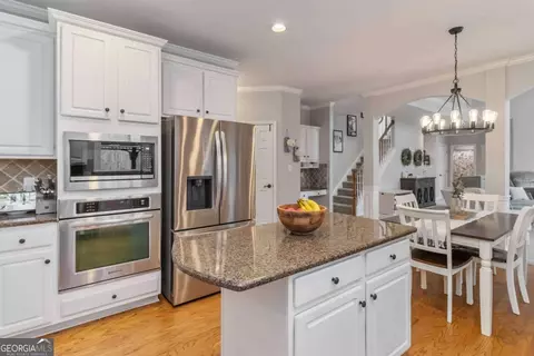Kitchen - 645 Summerwind Way, Suwanee, GA 30024 photo 3 of 5
