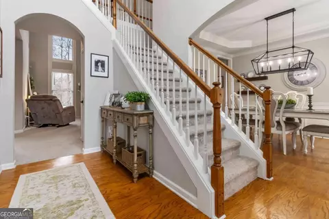 Entry Way - 645 Summerwind Way, Suwanee, GA 30024 photo 2 of 4