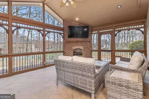 Exterior - 645 Summerwind Way, Suwanee, GA 30024 photo 2 of 7