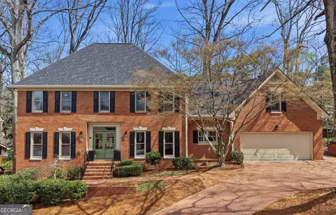 5 Downshire Cir, Decatur, GA 30033