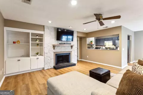 843 Sentinel Rdg SW, Marietta, GA 30064