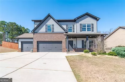 809 Joy Dr, Hoschton, GA 30548
