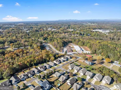 View/Area - 204 Sugar Maple Dr, Cornelia, GA 30531 photo 7 of 8