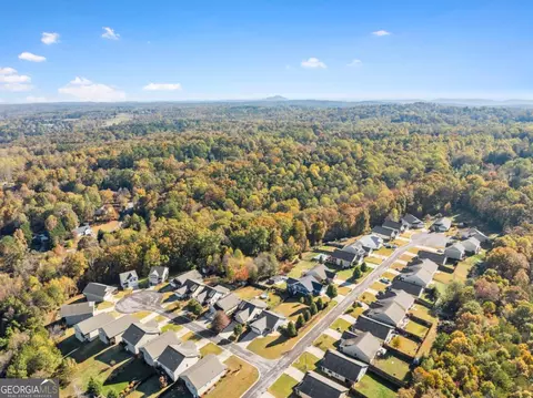 View/Area - 204 Sugar Maple Dr, Cornelia, GA 30531 photo 3 of 8