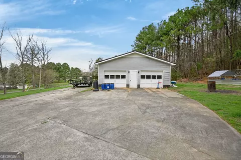 Exterior - 198 Timms Loop, Calhoun, GA 30701 photo 10 of 13