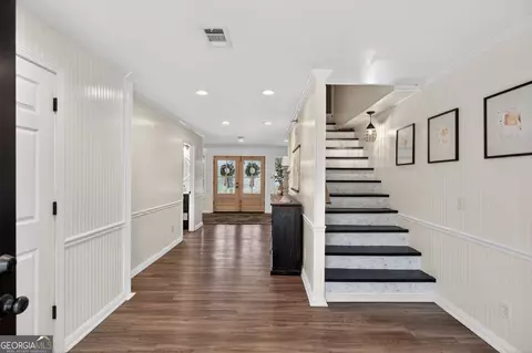 Entry Way - 198 Timms Loop, Calhoun, GA 30701 photo 2 of 4