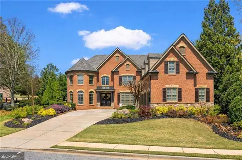 560 Arcaro Dr, Alpharetta, GA 30004