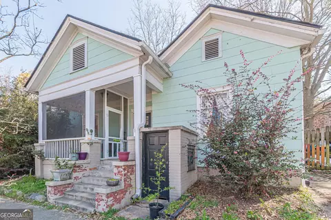3030 Semmes St, East Point, GA 30344