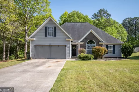 344 River Landing Dr, Monroe, GA 30656