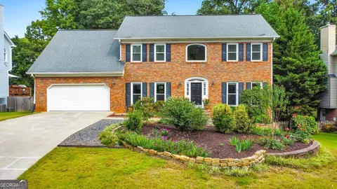 2950 Windrose Dr, Marietta, GA 30062