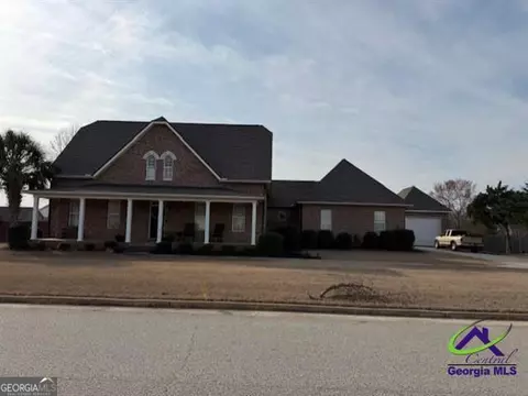 424 Sawtooth Ct, Kathleen, GA 31047