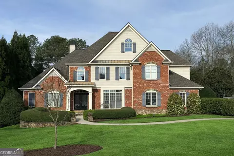 4638 Manor Dr, Gainesville, GA 30506