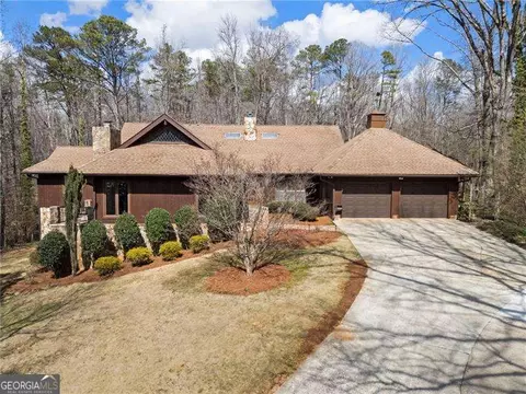 2856 Jan Dr, Douglasville, GA 30135
