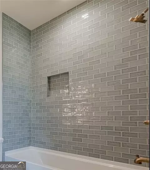 Bath - 6428 E Cherokee Dr, Canton, GA 30115 photo 13 of 15