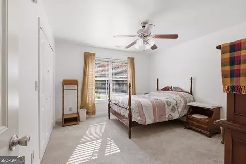 Bedroom - 498 Deer Track Rd, Cornelia, GA 30531 photo 4 of 8