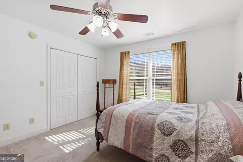 Bedroom - 498 Deer Track Rd, Cornelia, GA 30531 photo 5 of 8