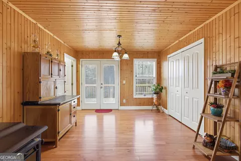 Entry Way - 498 Deer Track Rd, Cornelia, GA 30531 photo 3 of 3