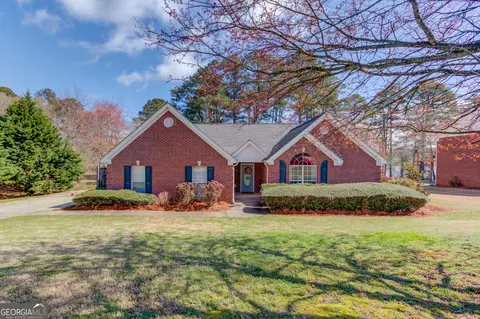 617 Teal Dr, Winder, GA 30680