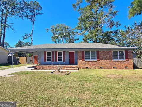 4111 Oak Dr, Valdosta, GA 31605