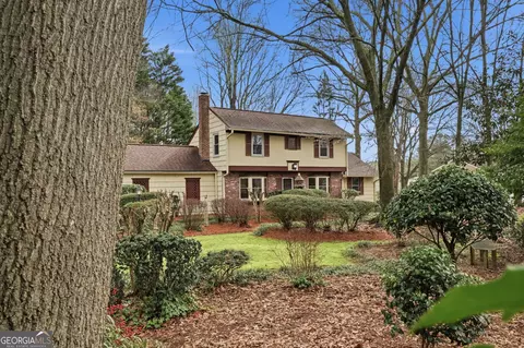 2833 Sumac Dr, Dunwoody, GA 30360