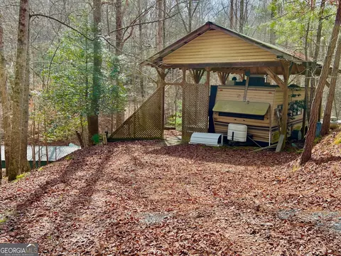 985 Ogden Dr, Ellijay, GA 30540