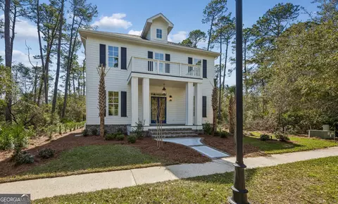 104 Springtide Ln, Saint Marys, GA 31558