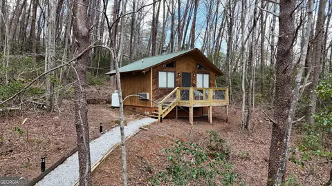 82 Twilight Dell Rd, Sautee Nacoochee, GA 30571
