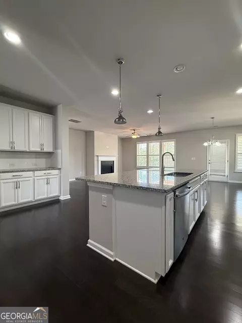 Kitchen - 4541 Claiborne Ct, Duluth, GA 30096 photo 4 of 4