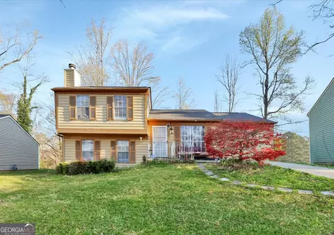 1232 Mill Lake Cir, Stone Mountain, GA 30088
