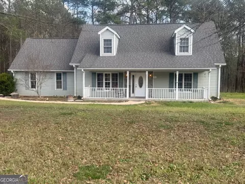 35 Chestnut Dr, Covington, GA 30016