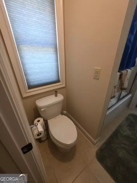 Bath - 1202 Red Oak Dr, Monroe, GA 30655 photo 11 of 12