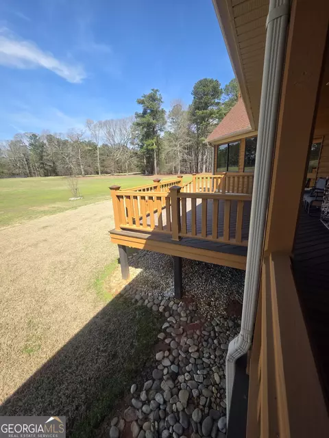 Exterior - 1202 Red Oak Dr, Monroe, GA 30655 photo 43 of 48